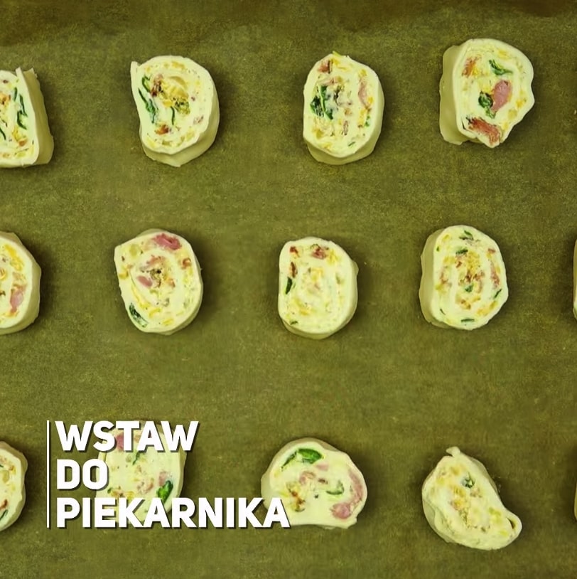 Rollsy z ciasta francuskiego w pikantnej wersji Pyszności